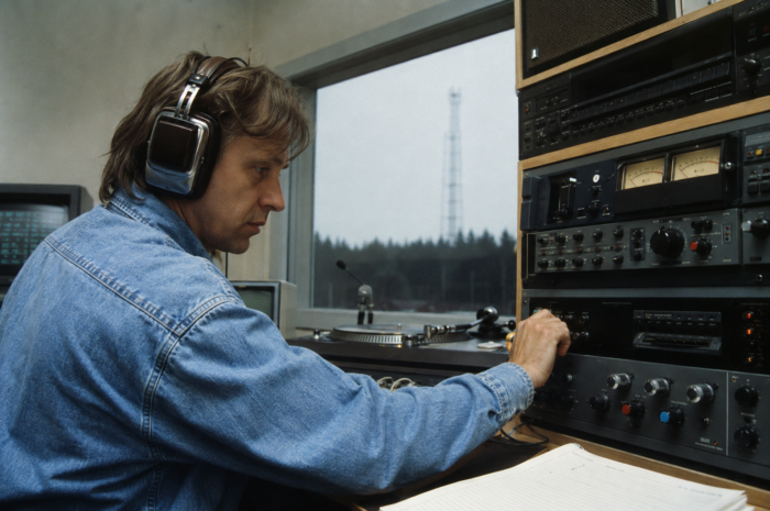 Så öppnades FM-bandet för den kommersiella radion